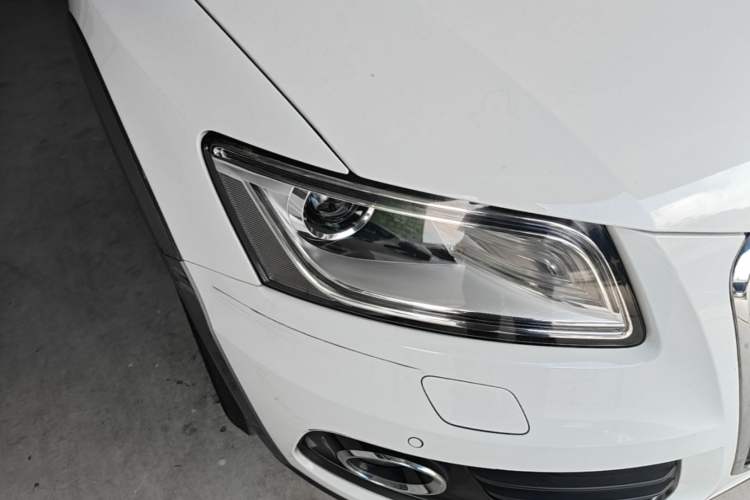 Used Audi Q5 2015 40 TFSI Technology Edition Right Front Headlight