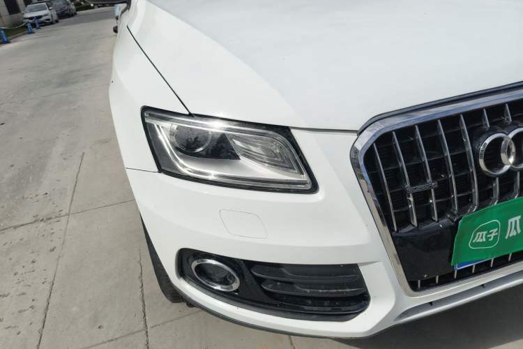 Used Audi Q5 2015 40 TFSI Trendy Edition Right Front Headlight