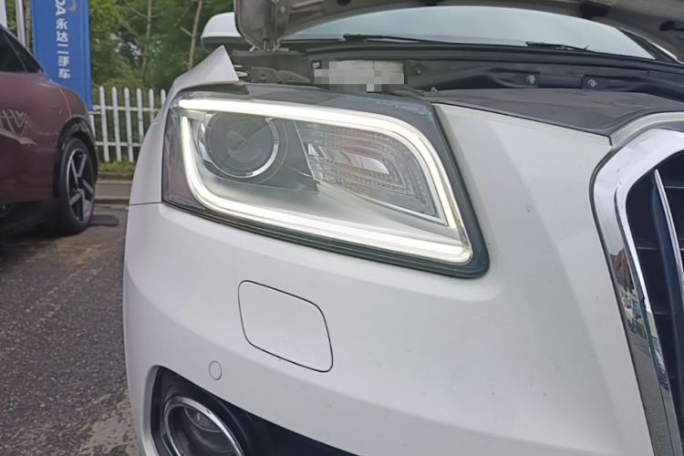 Used Audi Q5 2015 40 TFSI Technology Edition Right Front Headlight