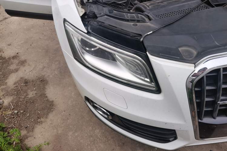 Used Audi Q5 2015 40 TFSI Trendy Edition Right Front Headlight
