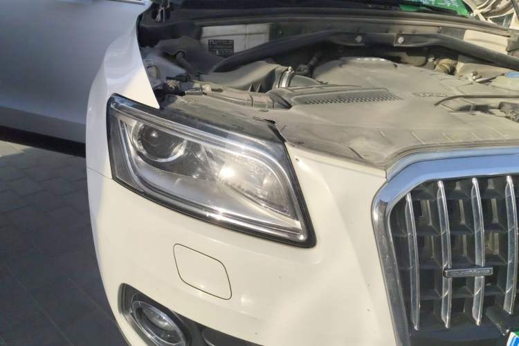 Used Audi Q5 2015 40 TFSI Trendy Edition Right Front Headlight