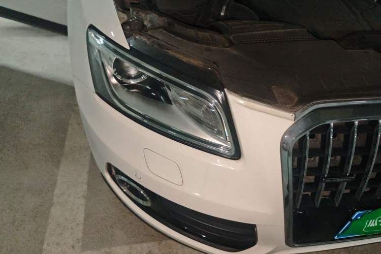 Used Audi Q5 2015 40 TFSI Trendy Edition Right Front Headlight