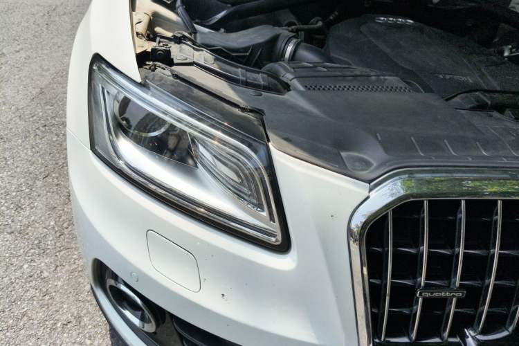 Used Audi Q5 2015 40 TFSI Technology Edition Right Front Headlight