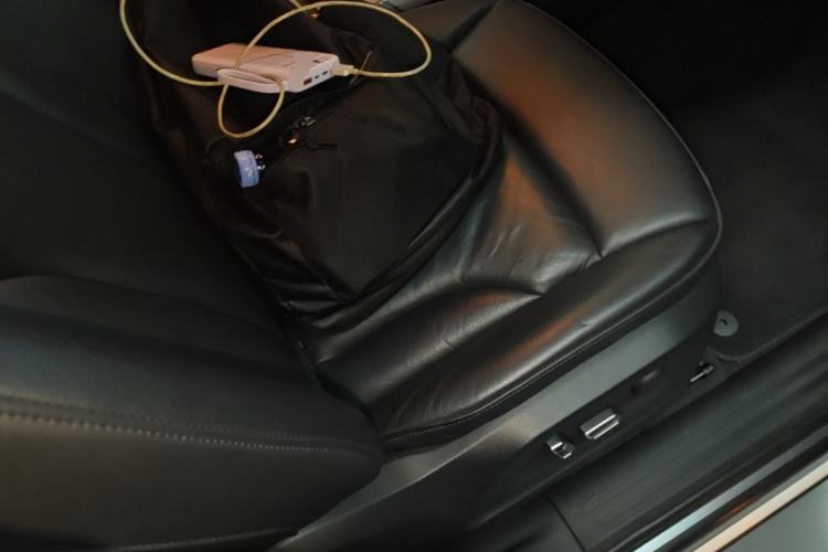 Used Audi Q5 2015 40 TFSI Technology Edition Right Front Seat