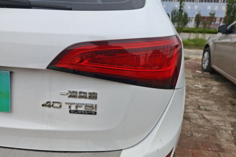 Used Audi Q5 2015 40 TFSI Technology Edition Right Rear Taillight