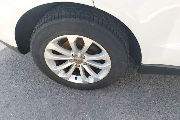 Used Audi Q5 2015 40 TFSI Technology Edition Right Rear Wheel Hub
