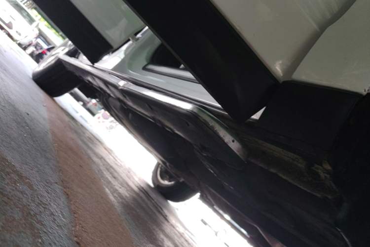 Used Audi Q5 2015 40 TFSI Comfort Model Right Side Sill