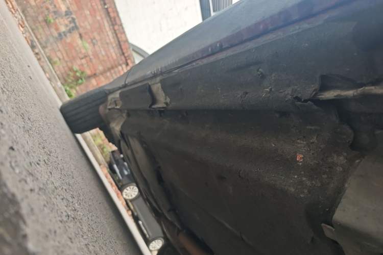 Used Audi Q5 2015 40 TFSI Technology Edition Right Side Sill