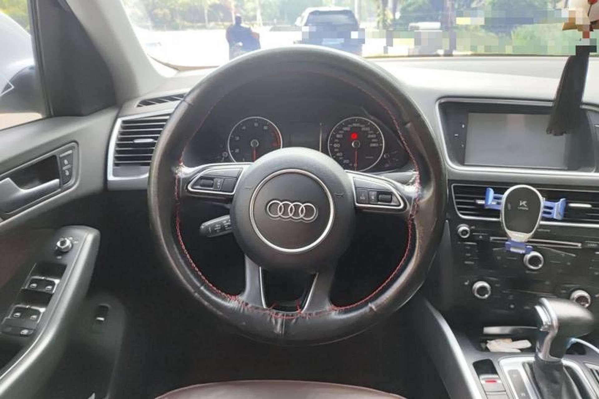 Used Audi Q5 2015 40 TFSI Technology Edition Steering Wheel