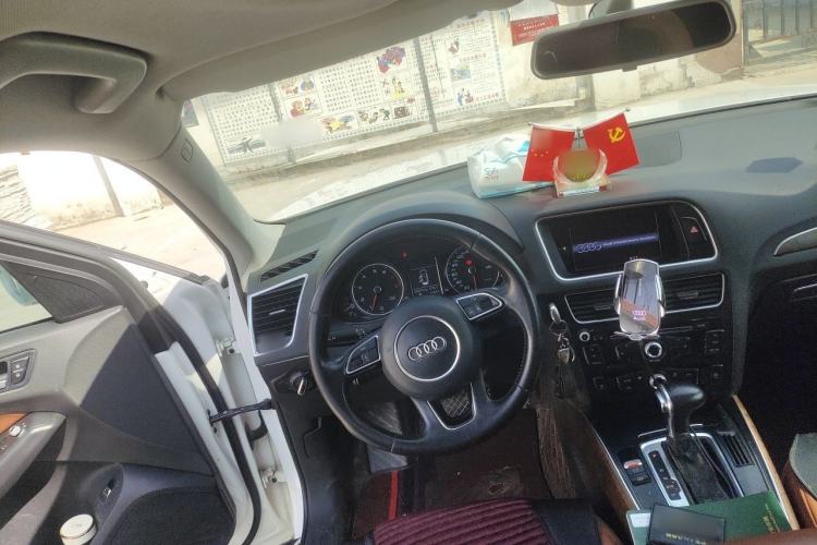 Used Audi Q5 2015 40 TFSI Technology Edition Steering Wheel
