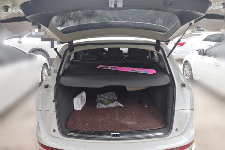 Used Audi Q5 2015 40 TFSI Technology Edition Trunk