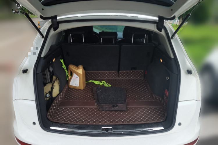 Used Audi Q5 2015 40 TFSI Trendy Edition Trunk