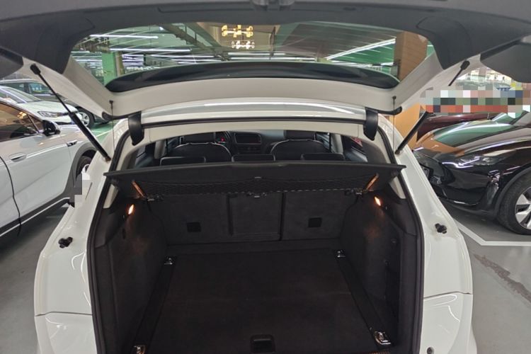 Used Audi Q5 2015 40 TFSI Technology Edition Trunk
