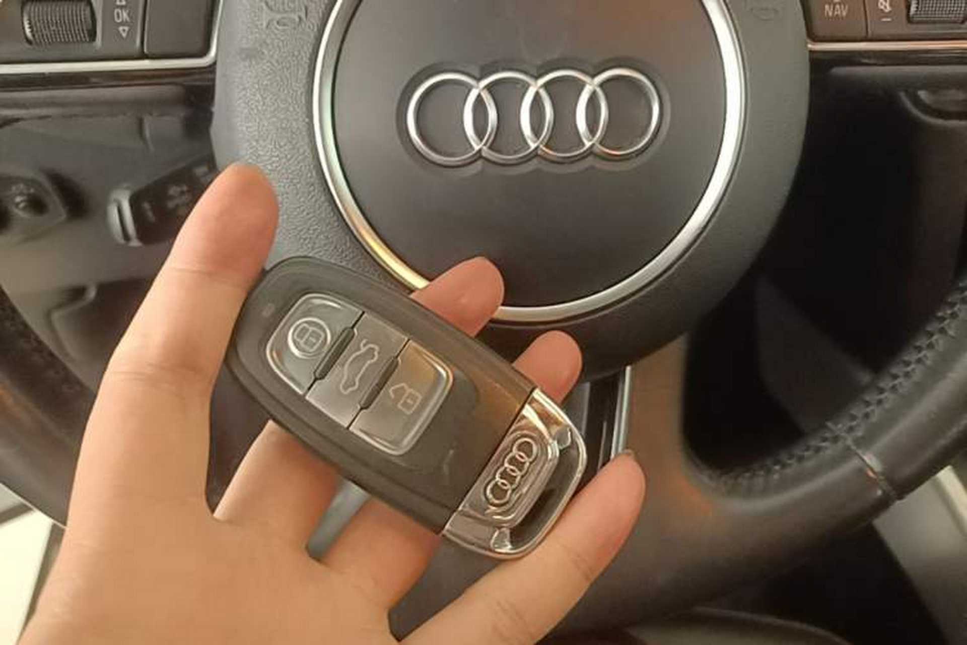 Used Audi Q5 2015 40 TFSI Technology Edition Vehicle Key
