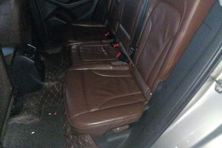 Used Audi Q5 2015 40 TFSI Technology Edition Left Rear Seat