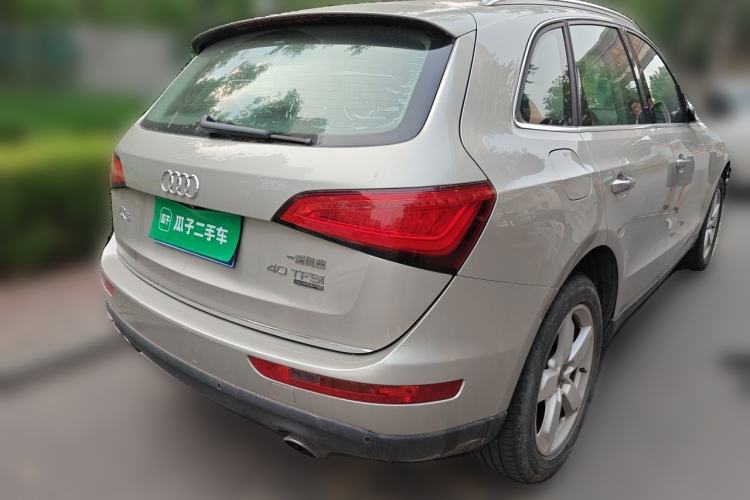 Used Audi Q5 2015 40 TFSI Technology Edition Rear Right 45 Deg