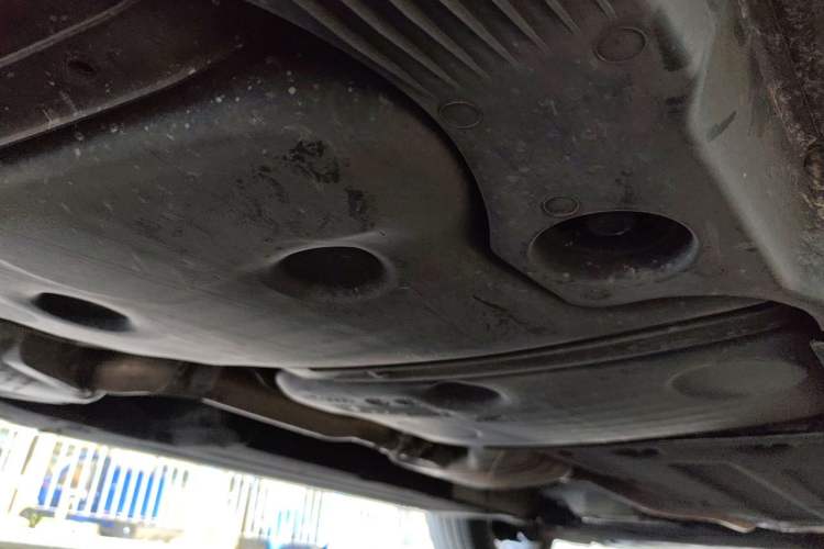 Used Audi Q5 2016 40 TFSI Technology Edition Chassis Rear Right