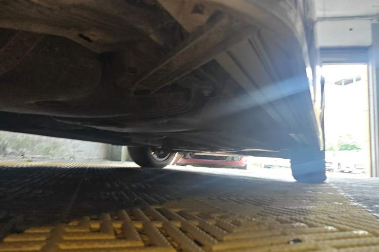 Used Audi Q5 2016 40 TFSI Technology Edition Chassis Rear Right