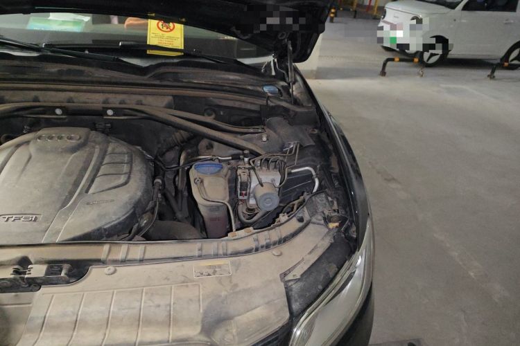 Used Audi Q5 2016 40 TFSI Technology Edition Engine Bay Left