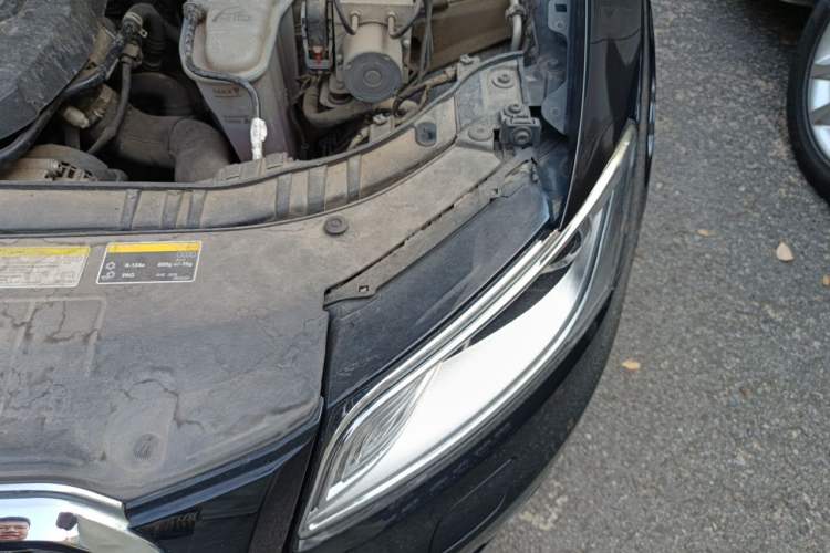Used Audi Q5 2016 40 TFSI Technology Edition Engine Bay Left