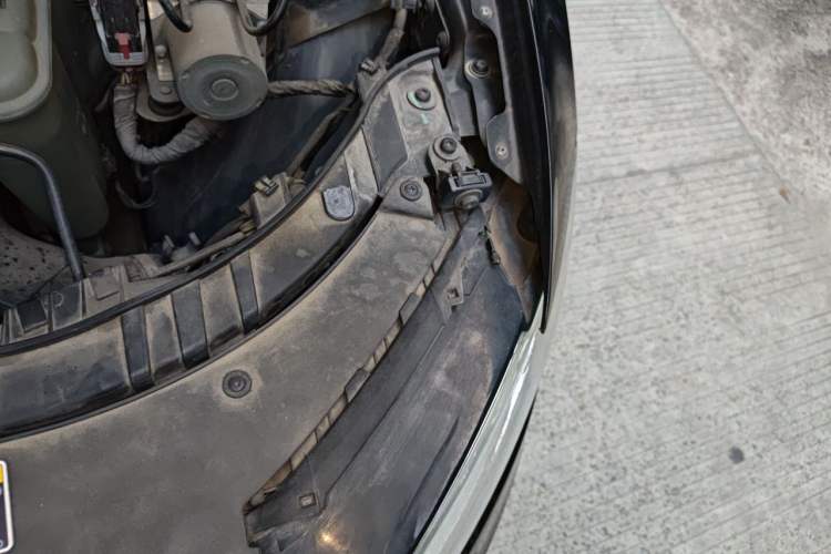 Used Audi Q5 2016 40 TFSI Trendy Edition Engine Bay Left