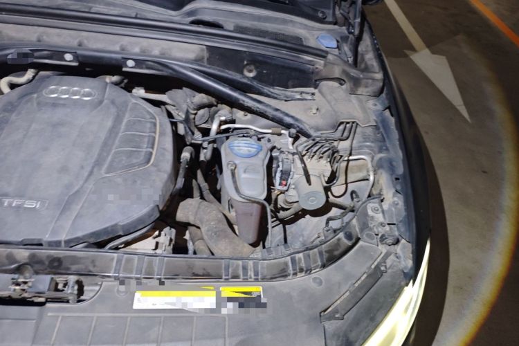 Used Audi Q5 2016 40 TFSI Trendy Edition Engine Bay Left