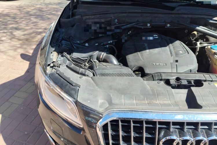 Used Audi Q5 2016 40 TFSI Technology Edition Engine Bay Right
