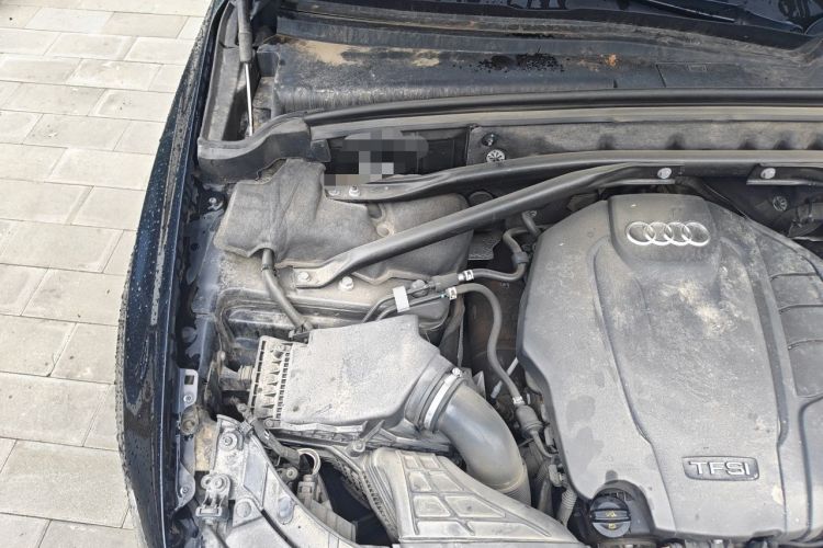 Used Audi Q5 2016 40 TFSI Comfort Model Engine Bay Right