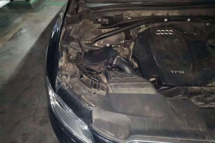 Used Audi Q5 2016 40 TFSI Trendy Edition Engine Bay Right
