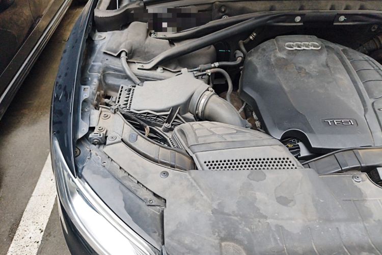 Used Audi Q5 2016 40 TFSI Technology Edition Engine Bay Right