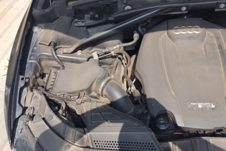 Used Audi Q5 2016 40 TFSI Technology Edition Engine Bay Right
