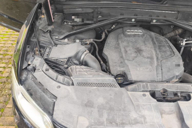 Used Audi Q5 2016 40 TFSI Technology Edition Engine Bay Right
