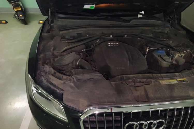 Used Audi Q5 2016 40 TFSI Technology Edition Engine Bay Right