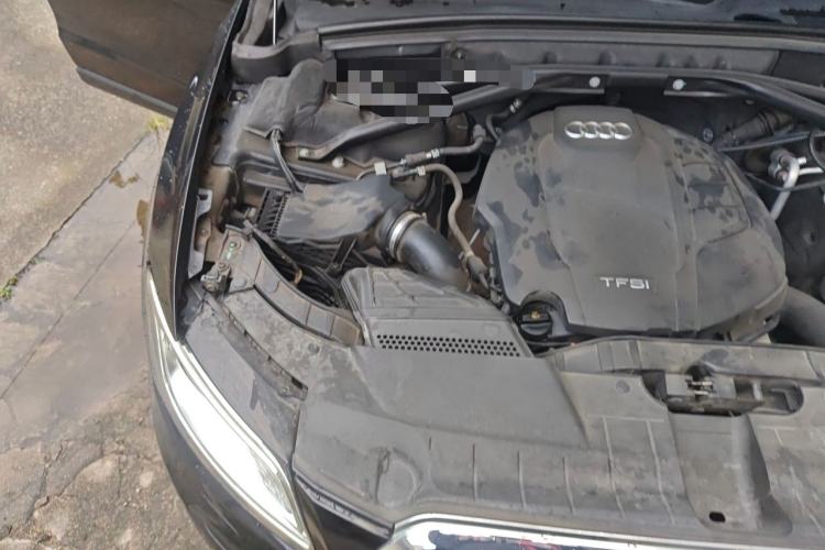 Used Audi Q5 2016 40 TFSI Technology Edition Engine Bay Right