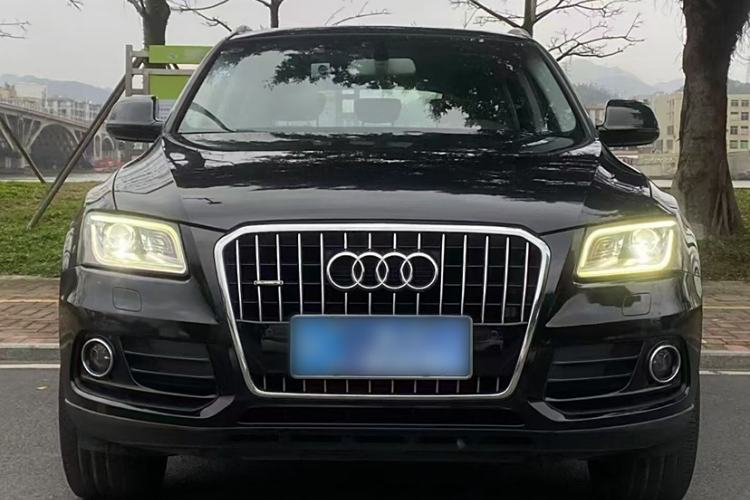Used Audi Q5 2016 40 TFSI Technology Edition Exterior 5