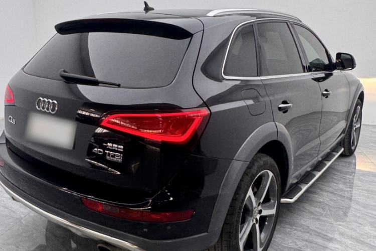 Used Audi Q5 2016 40 TFSI Luxury Model Exterior 5