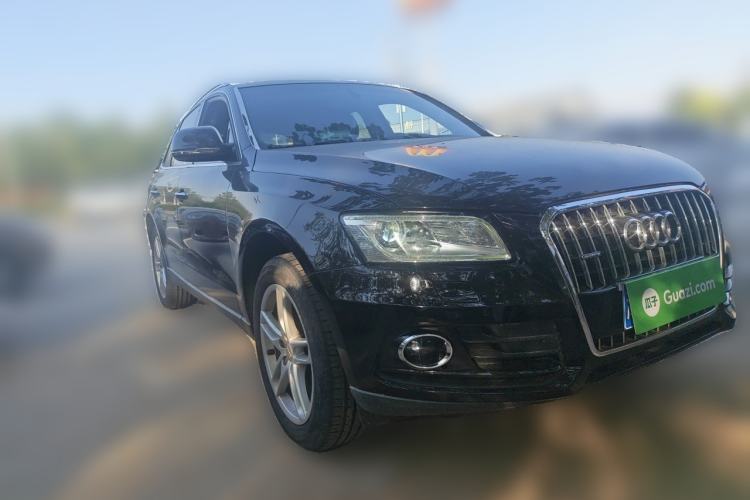 Used Audi Q5 2016 40 TFSI Technology Edition Front Right 45 Deg