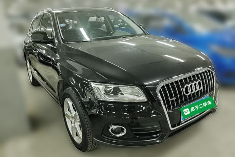 Used Audi Q5 2016 40 TFSI Technology Edition Front Right 45 Deg