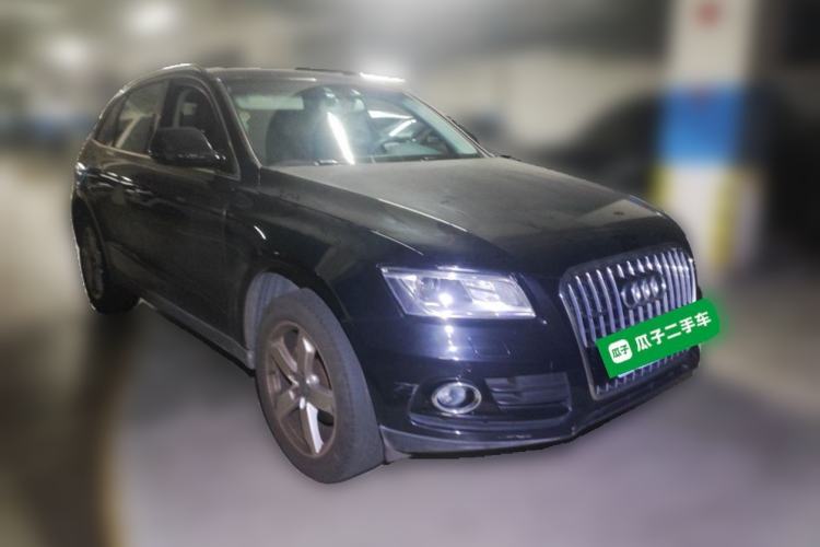 Used Audi Q5 2016 40 TFSI Technology Edition Front Right 45 Deg