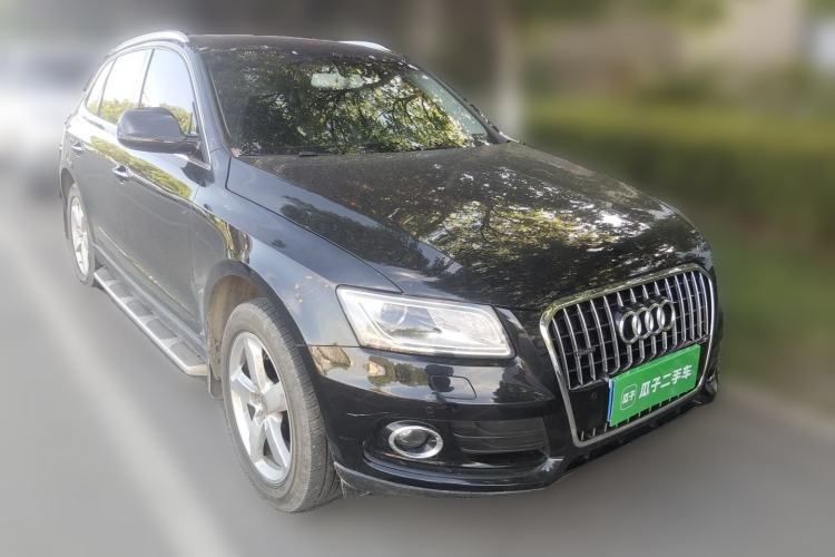 Used Audi Q5 2016 40 TFSI Technology Edition Front Right 45 Deg