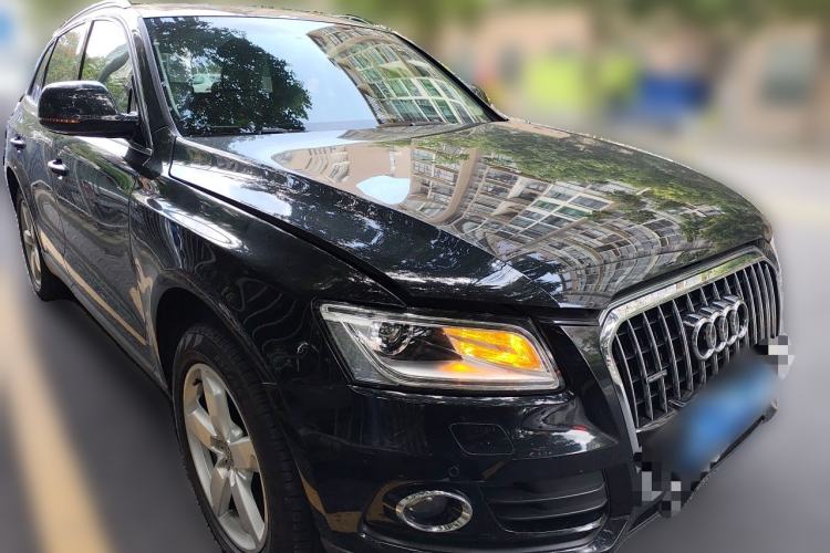 Used Audi Q5 2016 40 TFSI Technology Edition Front Right 45 Deg