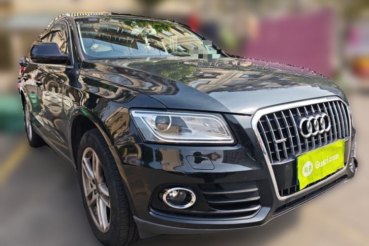 Used Audi Q5 2016 40 TFSI Technology Edition Front Right 45 Deg