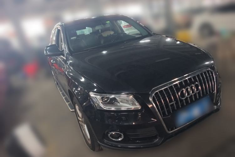 Used Audi Q5 2016 40 TFSI Technology Edition Front Right 45 Deg