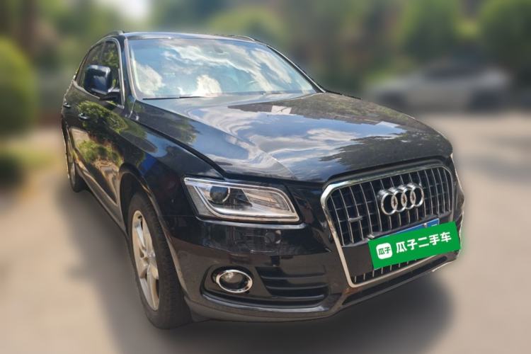 Used Audi Q5 2016 40 TFSI Technology Edition Front Right 45 Deg