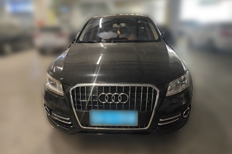 Used Audi Q5 2016 40 TFSI Comfort Model Front