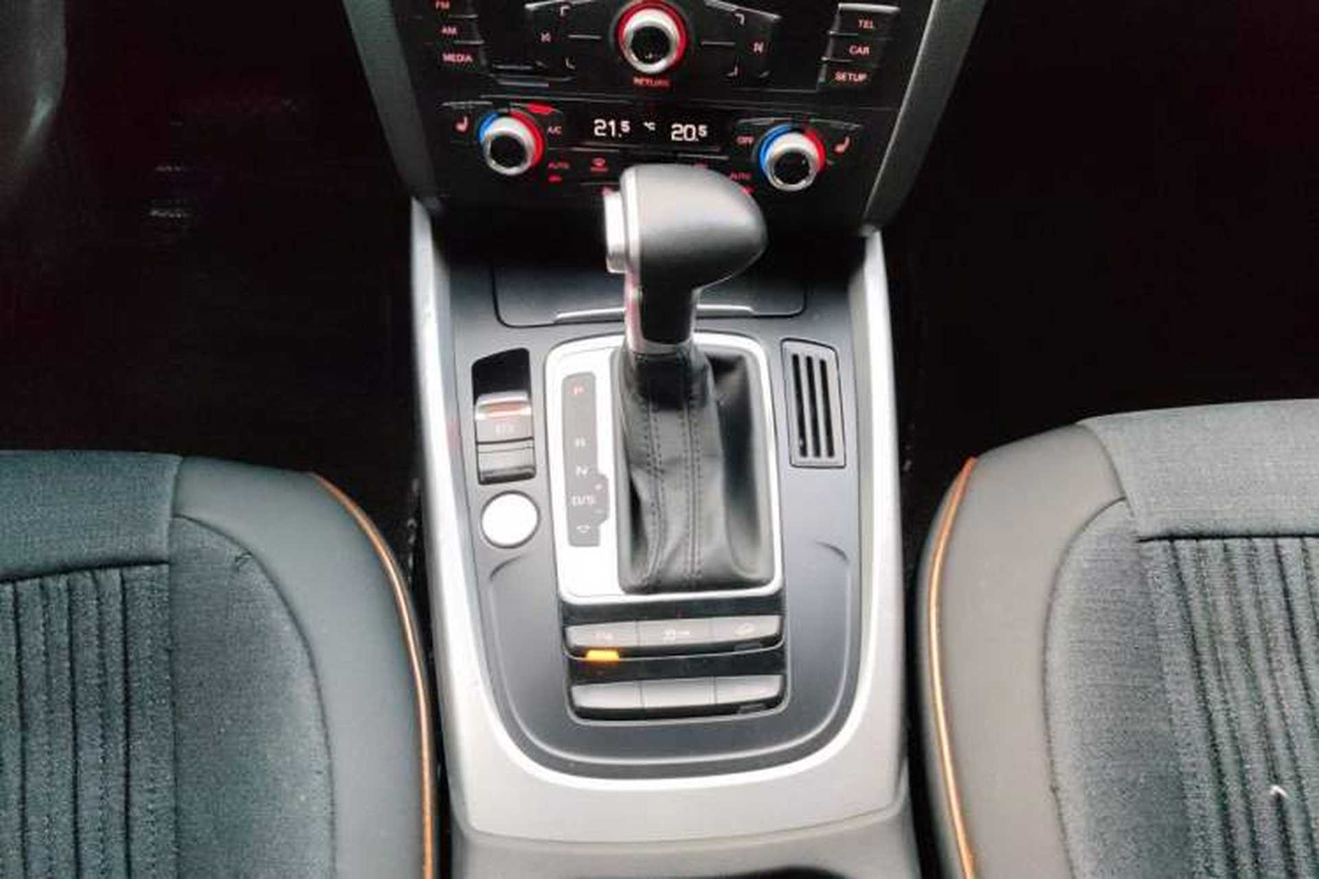 Used Audi Q5 2016 40 TFSI Technology Edition Gear Lever