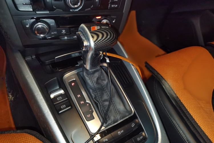 Used Audi Q5 2016 40 TFSI Technology Edition Gear Lever