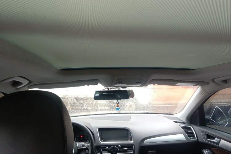 Used Audi Q5 2016 40 TFSI Technology Edition Headliner