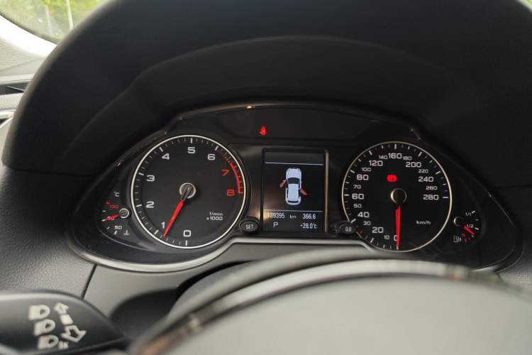Used Audi Q5 2016 40 TFSI Technology Edition Instrument Cluster