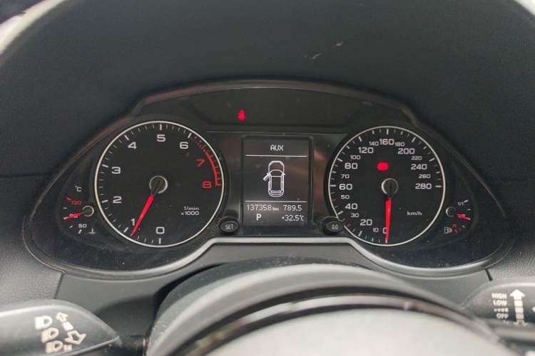 Used Audi Q5 2016 40 TFSI Technology Edition Instrument Cluster
